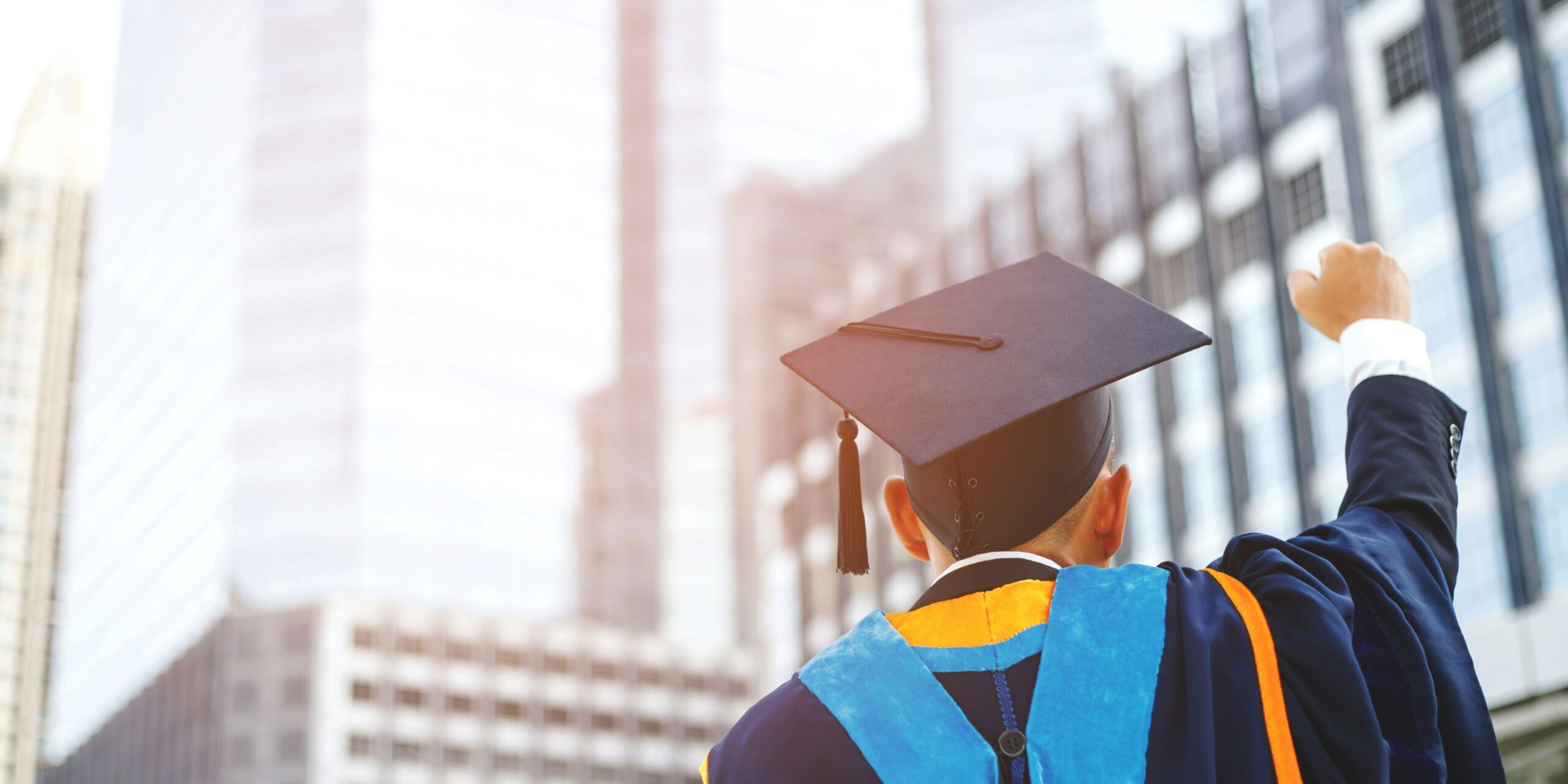 pendidikan adalah investasi terbaik